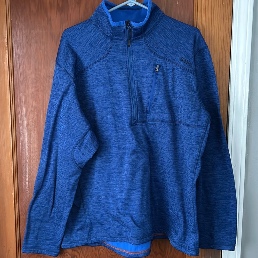 Men’s pullover